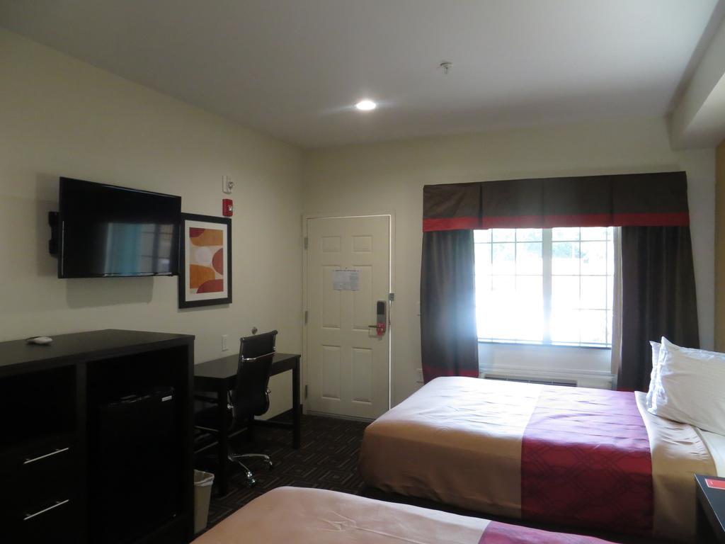 Econo Lodge Inn & Suites Houston Nw-Cy-Fair Jersey Village Bagian luar foto